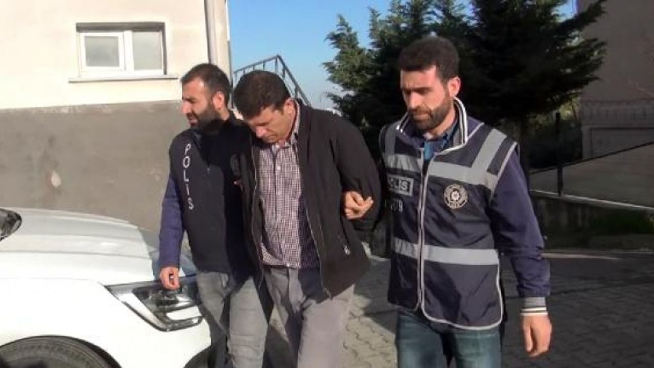 Eşini Önce Bıçakladı Sonra Boğazını kesti!