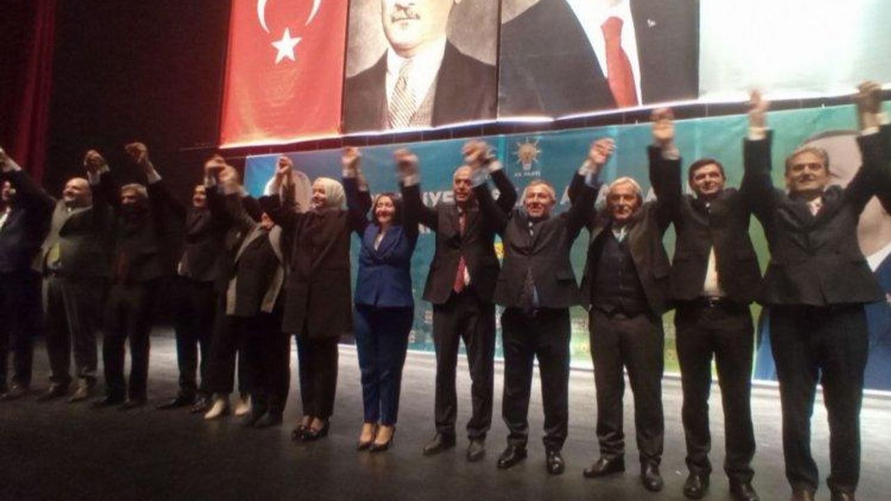 AK Parti Bilecik adaylarını tanıttı