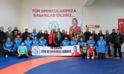 Kocaeli İzmit Belediyespor Güreş Okulu eğitimlerine başladı