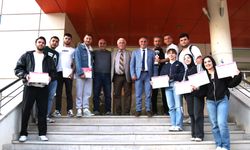 Başarılı Öğrenciler Ödüllerini aldılar