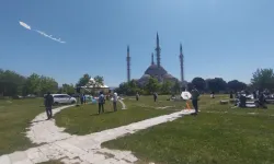 Bursa'dan Filistin ve Doğu Türkistan’a uçurtmalı destek