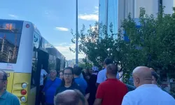 İstanbul'da özel halk otobüsleri kontak kapattı! Toplu ulaşım aksıyor!