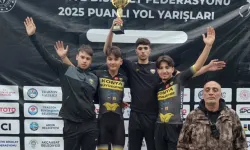 Konya Belediyespor bisiklet takımı Trabzon’da 4 madalya kazandı