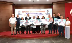 Denizlili çiftçinin ilk mazotu Başkan Çavuşoğlu'ndan