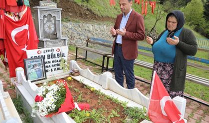 Ayşe Bülbül’ün Anneler Günü Kutlu Olsun