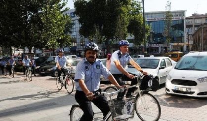 Kırşehir zabıta ekiplerinden bisikletli denetim