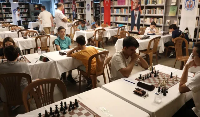  Efes Selçuk’ta satranç heyecanı