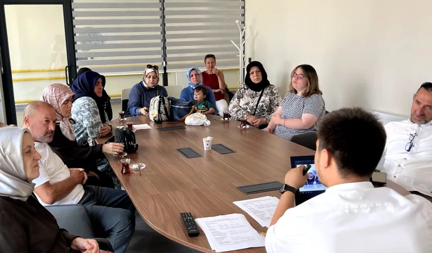Kocaeli Gonca Engelsiz Yaşam'da ailelere beslenme eğitimi